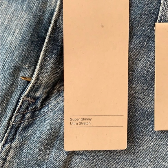 New Levi’s 535Medium Wash  Skinny Leggings - Picture 8 of 12